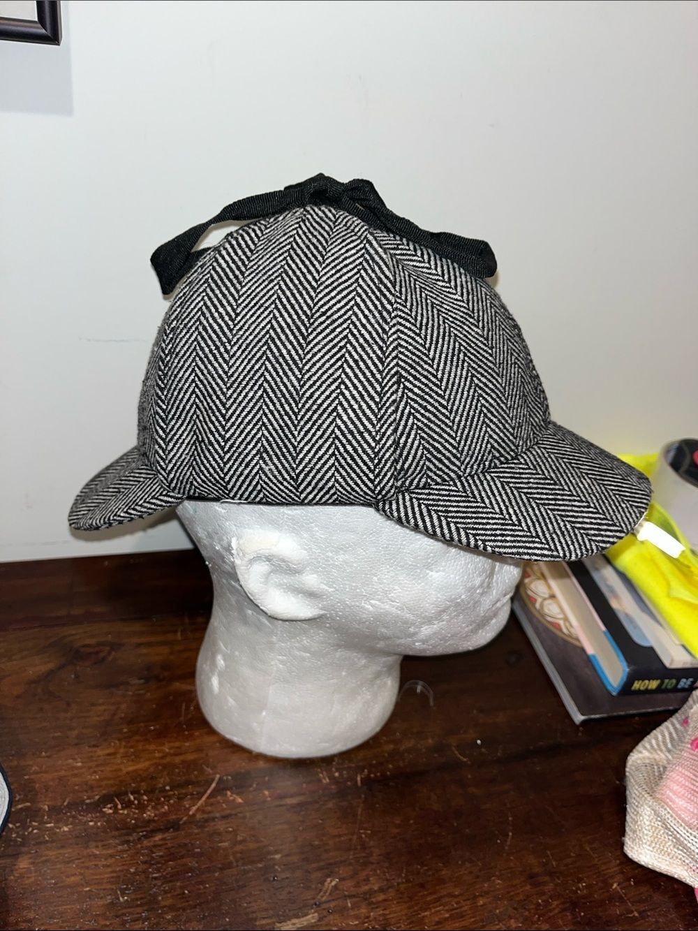 Mens Black White Wool DEERSTALKER HAT Cap Houndstooth SHERLOCK HOLMES Sz M